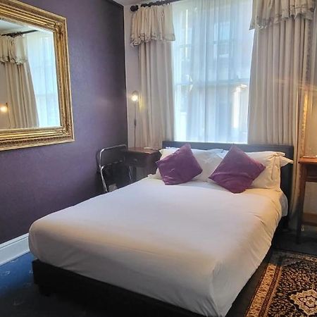 The Coach House Bed & Breakfast Кентърбъри Екстериор снимка
