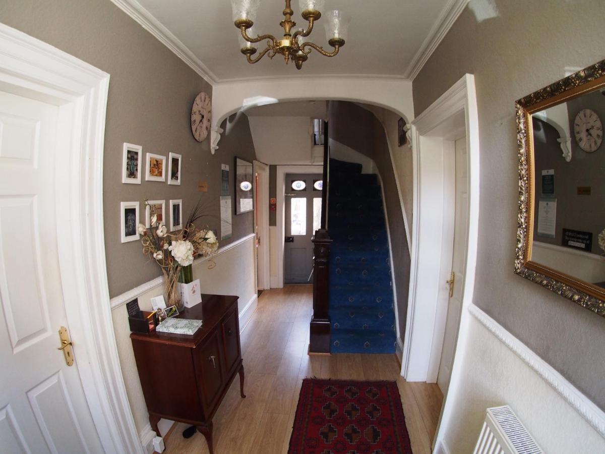 The Coach House Bed & Breakfast Кентърбъри Екстериор снимка